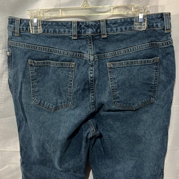 St John Sport by Marie Gray Bootcut Jeans - Picture 5 of 9